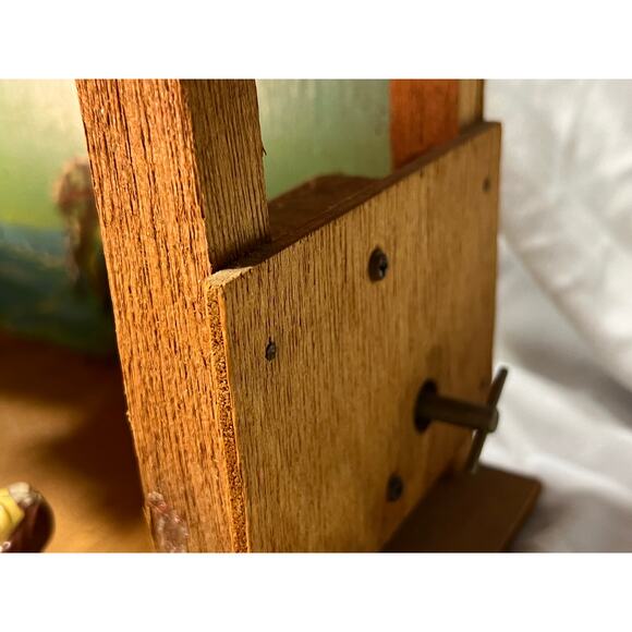 Vintage ITALY Lighted Music Box Nativity Set Silent Night Gorgeous - Picture 15 of 16